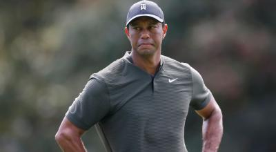 Tiger Woods en el hoyo 15 durante la primera ronda del Torneo Masters 2020, en el Augusta National Golf Club.