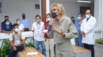 La alcaldesa de Guayaquil, Cynthia Viteri, dio a conocer el 3 de marzo de 2021 la decisión sobre la compra de vacunas para la ciudad. 