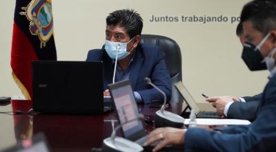 Jorge Yunda, alcalde de Quito, durante la sesión del COE Metropolitano del 6 de abril de 2021.