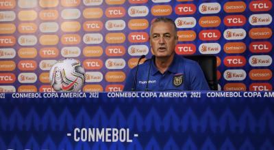 El entrenador de Ecuador, Gustavo Alfaro, en una rueda de prensa en Brasil, el 19 de junio de 2021.