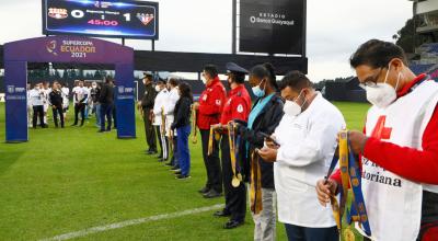 Ceremonia de premiación de la Supercopa, donde Liga de Quito venció 1-0 a Barcelona, el sábado 26 de junio de 2021.