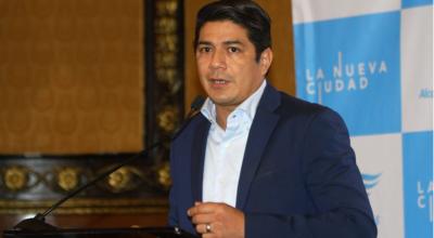 El vocero del Municipio de Guayaquil, César Velasteguí, en rueda de prensa realizada el 8 de julio de 2021.