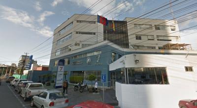Imagen referencial. El exterior del edificio de Medios Públicos en Quito. 