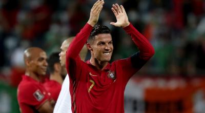 Cristiano Ronaldo celebra después de anotar contra Irlanda del Norte, en Portugal, el 1 de septiembre de 2021.