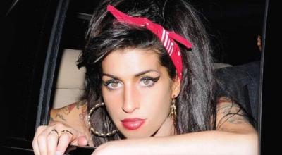 Amy Winehouse, celebrada en redes sociales en su mes de nacimiento.