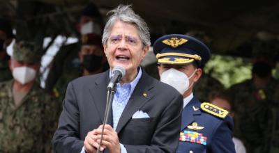 El presidente Guillermo Lasso, en un encuentro con las Fuerzas Armadas, en Guayaquil, el 22 de octubre de 2021.