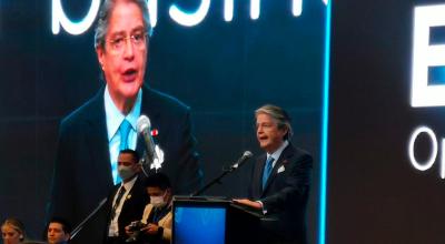 El presidente Lasso durante la apertura de la cumbre de inversiones en Quito, el 18 de noviembre de 2021.