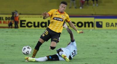 Byron Castillo, durante el partido de Barcelona ante Universidad Católica, en el Estadio Banco Pichincha, el 20 de noviembre de 2021.