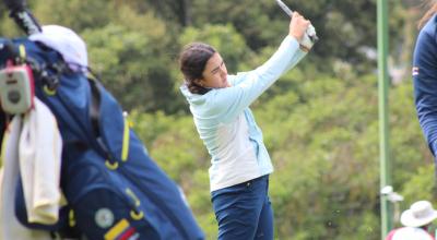 La colombiana María José Bohórquez, durante el Abierto Sudamericano Amateur de Golf, que se juega en Quito hasta el 15 de enero de 2022. 