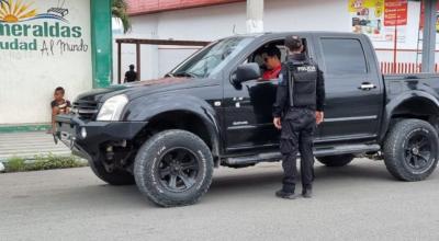 Operativo policial de control antidelincuencial en Esmeraldas, el 18 de enero de 2022.