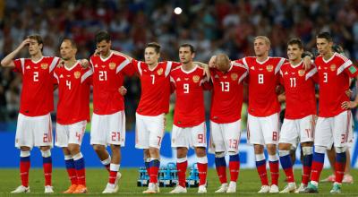 La selección de Rusia, durante la tanda de penales en el partido ante Croacia, en Sochi, el 7 de julio de 2018.