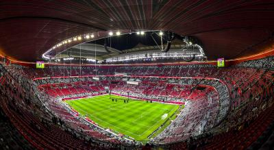 Vista panorámica del Estadio Al Bayt, en Al Khor, después de un partido entre Catar y Baréin, el 30 de noviembre de 2021.