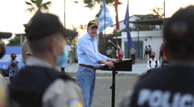 El presidente Guillermo Lasso durante un evento en la Playita del Guasmo, en Guayaquil, el 8 de abril de 2022.