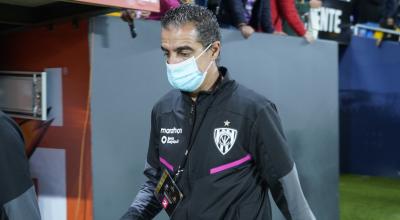 Renato Paiva, durante el partido entre IDV y Deportes Tolima, por Copa Libertadores, el 13 de abril de 2022.