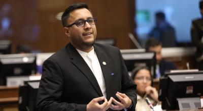 El asambleísta de Creo, Juan Fernando Flores, durante el debate sobre las amnistías, el 5 de abril de 2022.