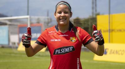 Maleike Pacheco con el uniforme de Barcelona, durante un partido de la Superliga femenina 2022. 