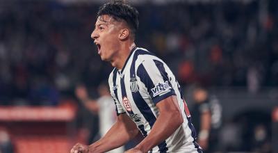 Alan Franco celebra su primer gol anotado con Talleres de Córboda por Copa Libertadores, el 29 de junio de 2022.