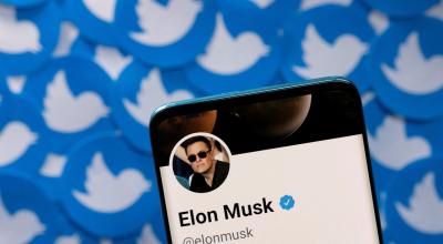 Ilustración de la cuenta de Elon Musk en Twitter, el 8 de julio de 2022. 