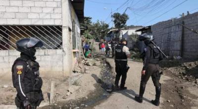 La Policía investiga el doble crimen de dos menores de edad en Pascuales, noroeste de Guayaquil, registrada el fin de semana.
