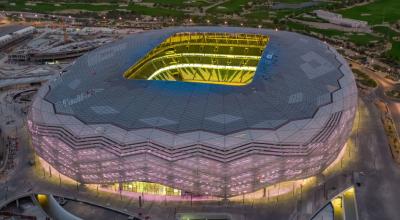 Vista aérea del estadio Education City a las afueras de Doha, Catar.