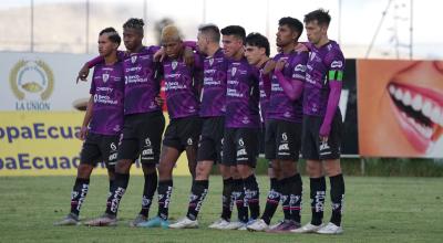 Jugadores de Independiente del Valle, en su partido de Copa Ecuador ante La Unión, el 3 de julio en Pujilí.