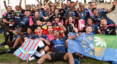 Los jugadores de IDV celebran después de la final de la Copa Sudamericana, el 1 de octubre de 2022.