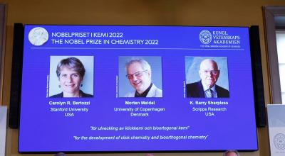Los científicos ganadores del premio Nobel de Química 2022, Carolyn Bertozzi, Morten Meldal y K.Barry Sharpless. 