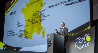 Christian Prudhomme, director del Tour de Francia, presenta el recorrido para 2023. 