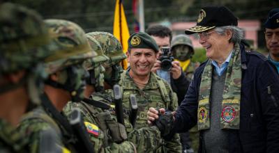 El presidente Guillermo Lasso en un evento con las Fuerzas Armadas, en Tulcán, el 1 de diciembre de 2022.