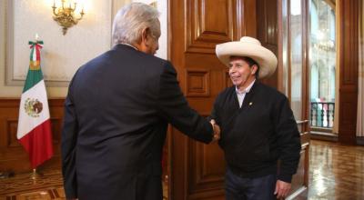 El presidente de México, Andrés López, junto al entonces mandatario de Perú, Pedro Castillo, el 18 de septiembre de 2021.