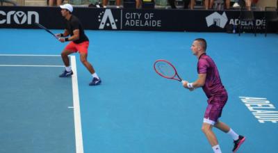 Gonzalo Escobar y Tomislav Brkic, durante el ATP 250 de Adelaida 1.