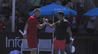 Tomislav Brkic y Gonzalo Escobar festejan su clasificación a los octavos de final del Abierto de Australia, el 20 de enero de 2023. 