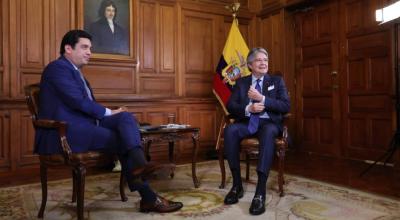 El presidente Guillermo Lasso en entrevista con el periodista Milton Pérez. Quito, 22 de enero de 2023