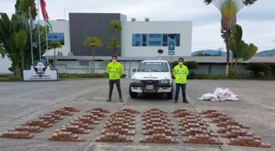 En 2021, la Policía encontró cargamentos de cocaína en carros abandonados en Crucita, parroquia de Portoviejo, en Manabí. 