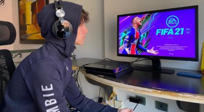 Sebastián Cedeño, 'gamer' de Barcelona en la temporada 2023. 