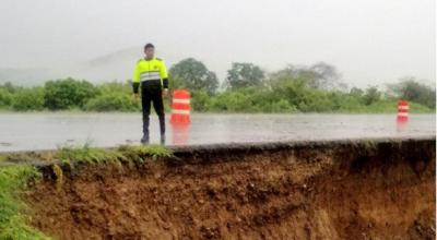 Tramo afectado en la vía a la Costa, en el sector de Buenos Aires, el 6 de abril de 2023. 