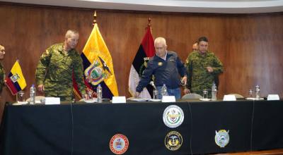 Rueda de prensa de Luis Lara, ministro de Defensam sobre el acuerdo ministerial para el porte y tenencia de armas. Quito 14 de abril del 2023. 
