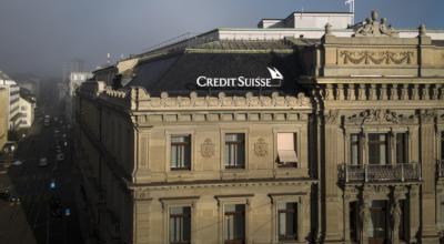 Fachada del banco Credit Suisse en Suiza.