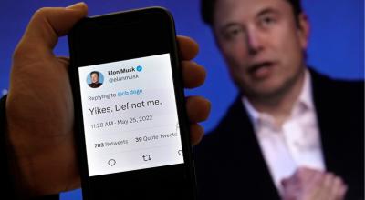 Ilustración de un video con un falso Elon Musk, creado con una herramienta de inteligencia artificial. 
