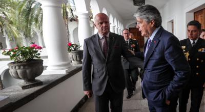 El vicepresidente Alfredo Borrero y el presidente Guillermo Lasso, en Carondelet, el 17 de mayo de 2023.