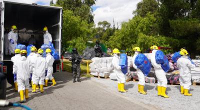 En un lugar desconocido, la Policía Nacional y el Ministerio del Interior destruyeron 16,6 toneladas de cocaína, el 23 de junio de 2023