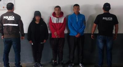 Tres detenidos por el presunto delito de trata de personas en Ambato, el 12 de julio de 2023.