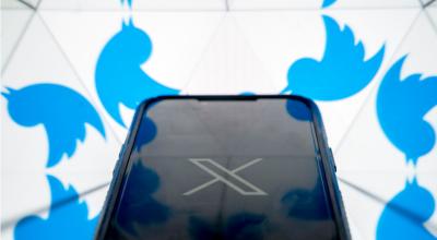 Imagen referencial de la red social X, con el antiguo logo de Twitter, julio de 2023. 