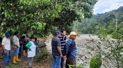 En La Maná, Cotopaxi, el fuerte temporal afectó a poblaciones. Técnicos del  Ministerio de Agricultura visitaron la zona el 21 de marzo de 2023.