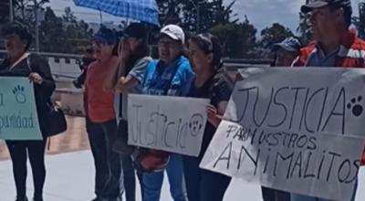 Colectivos hicieron un plantón para pedir justicia por la muerte de 'Angelita'.