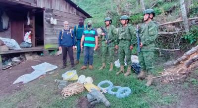 Imagen referencial de un operativo militar contra la minería ilegal en el Podocarpus, el 30 de marzo de 2023.