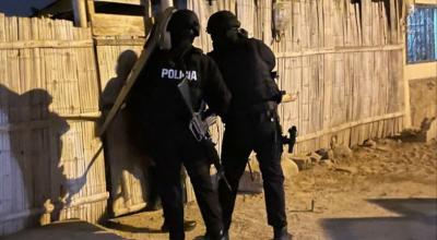 La Policía hizo allanamientos en Guayas y Santa Elena, como parte de una investigación por delincuencia organizada para tráfico de drogas, el 27 de septiembre de 2023.
