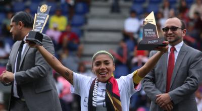 Madelen Riera, tras proclamarse campeona de la Superliga Femenina, el pasado 10 de septiembre de 2023.