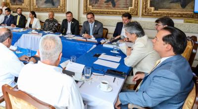 Reunión del gabinete de seguridad, en Guayaquil, el 25 de julio de 2023.
