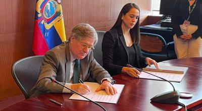 Francisco Carrión, exembajador de Ecuador en España, en un evento el 21 de agosto de 2023.